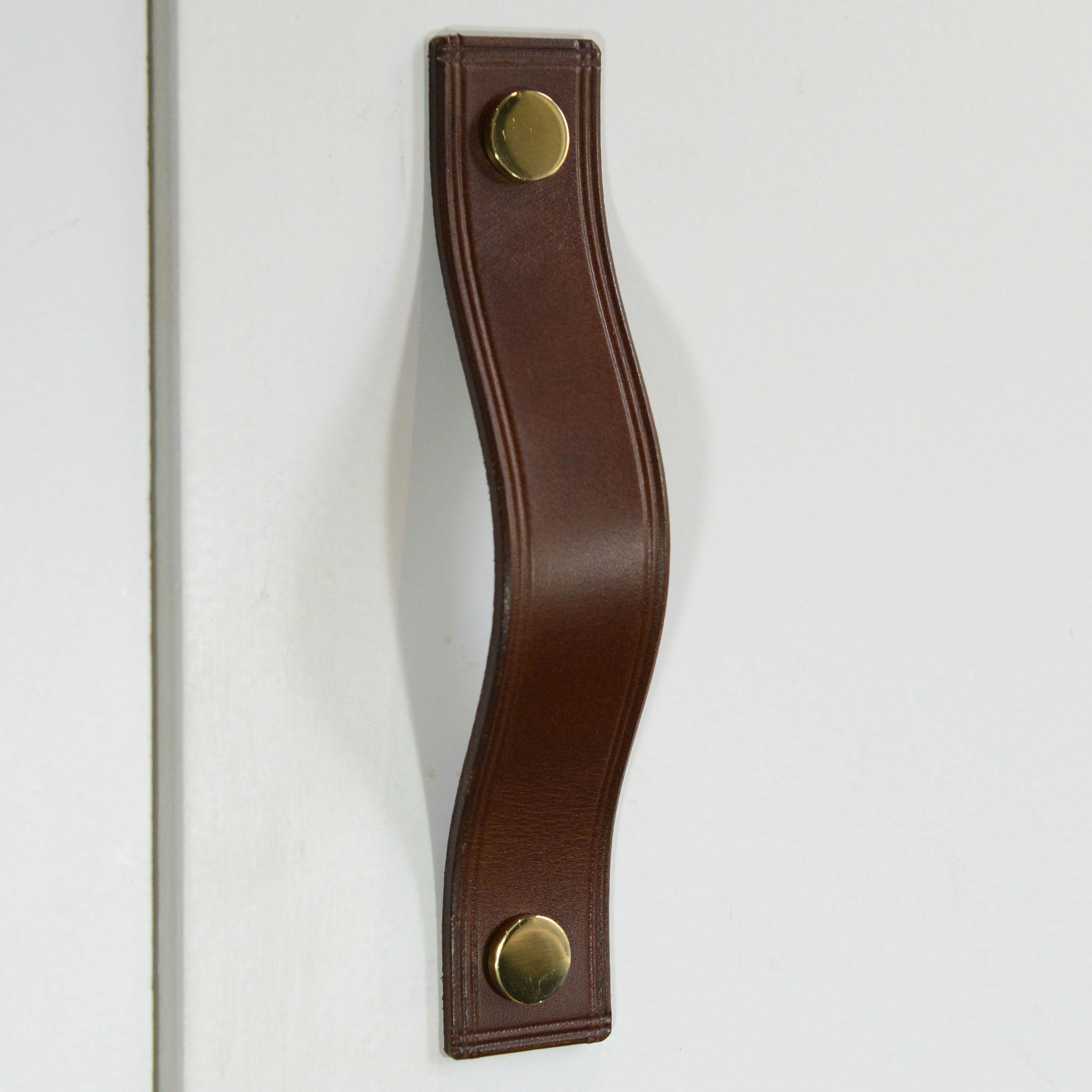 Gascon Double Creased Brown Leather Door Pull with Polished Brass Fixings