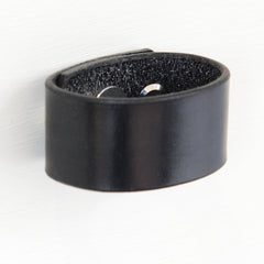 Palmera Ring Black Leather Door Pull 