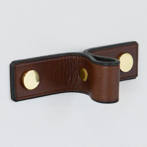 Siboney Pinched Brown Leather Door Pull with Polished Brass fixings